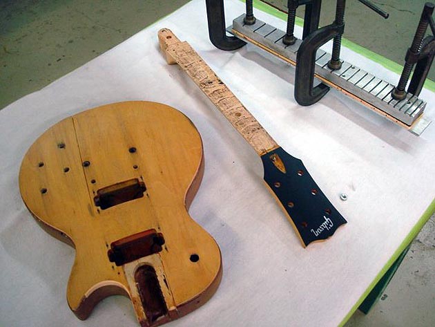 Gibson Repairs Keith Urban's Flood Damaged Guitar